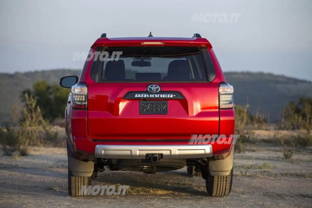 Toyota 4Runner restyling (18)