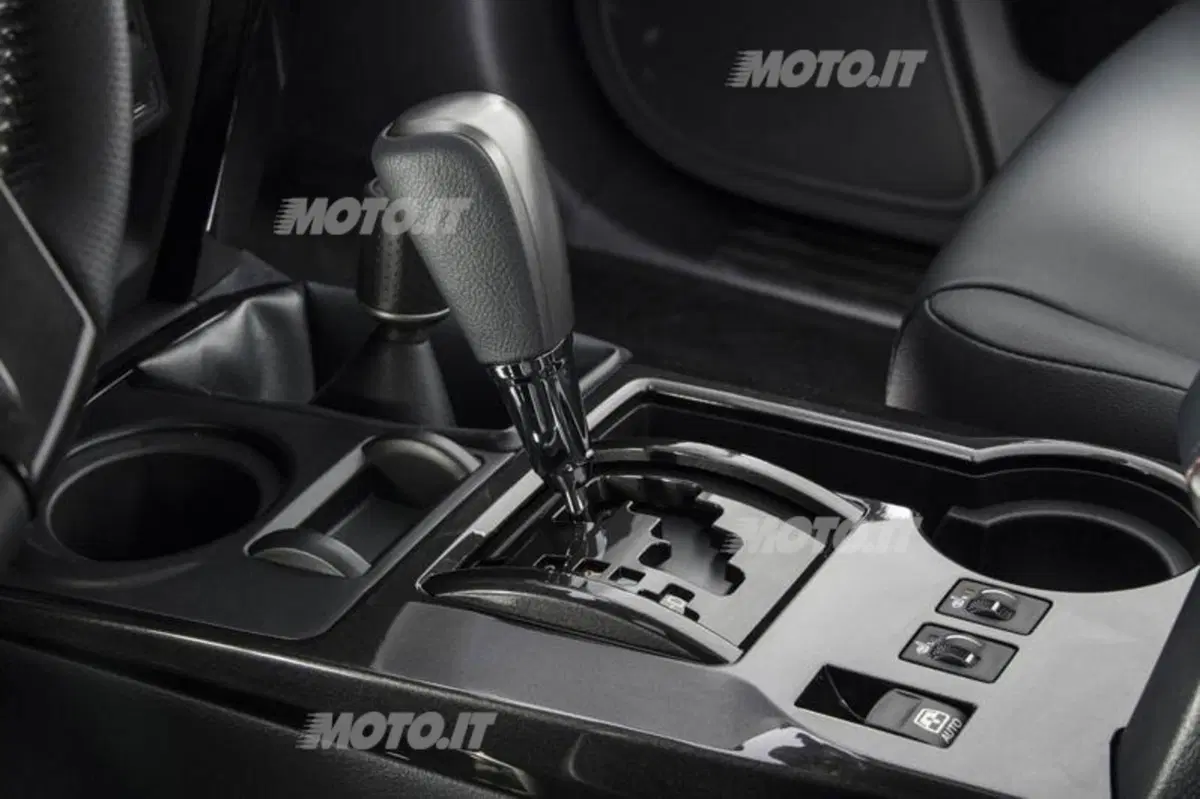 Toyota 4Runner restyling (28)