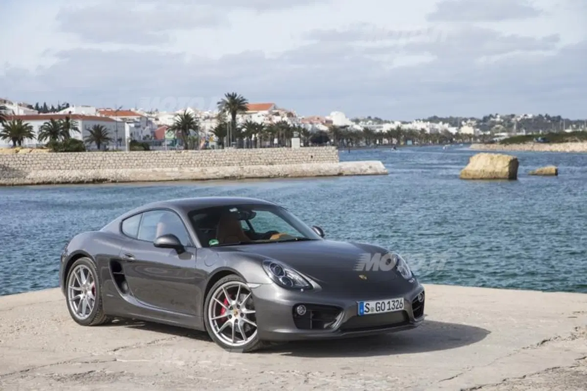 Jorge Lorenzo: al volante della Porsche Cayman a Barcellona (4)