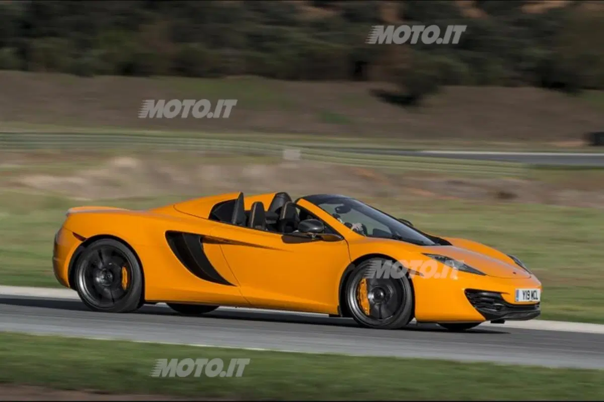 McLaren 12C Spider (7)