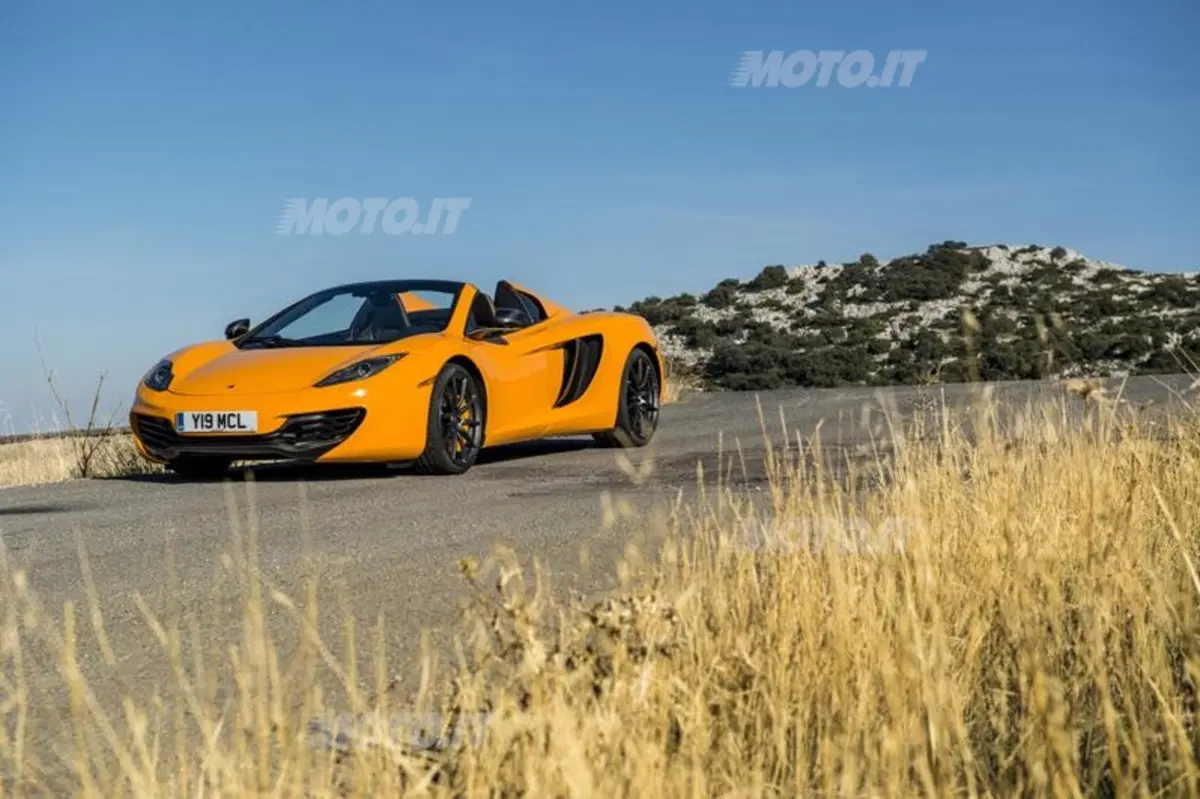 McLaren 12C Spider (8)