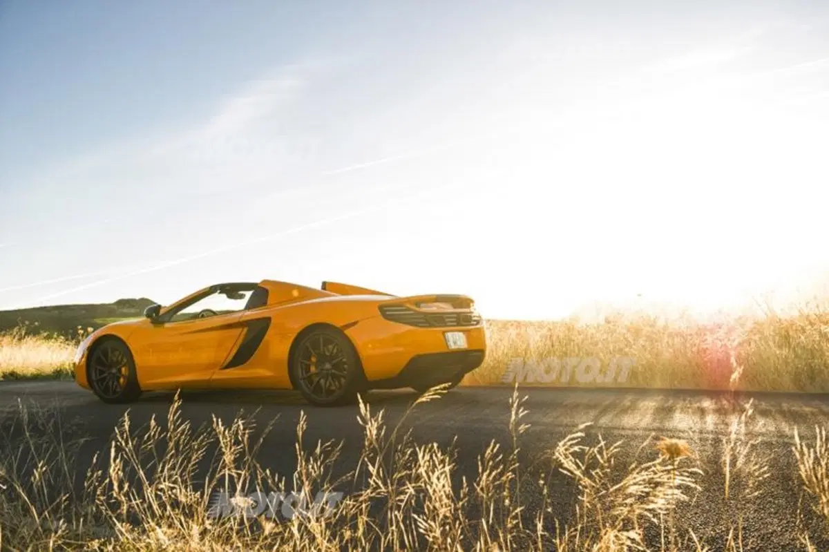 McLaren 12C Spider (27)