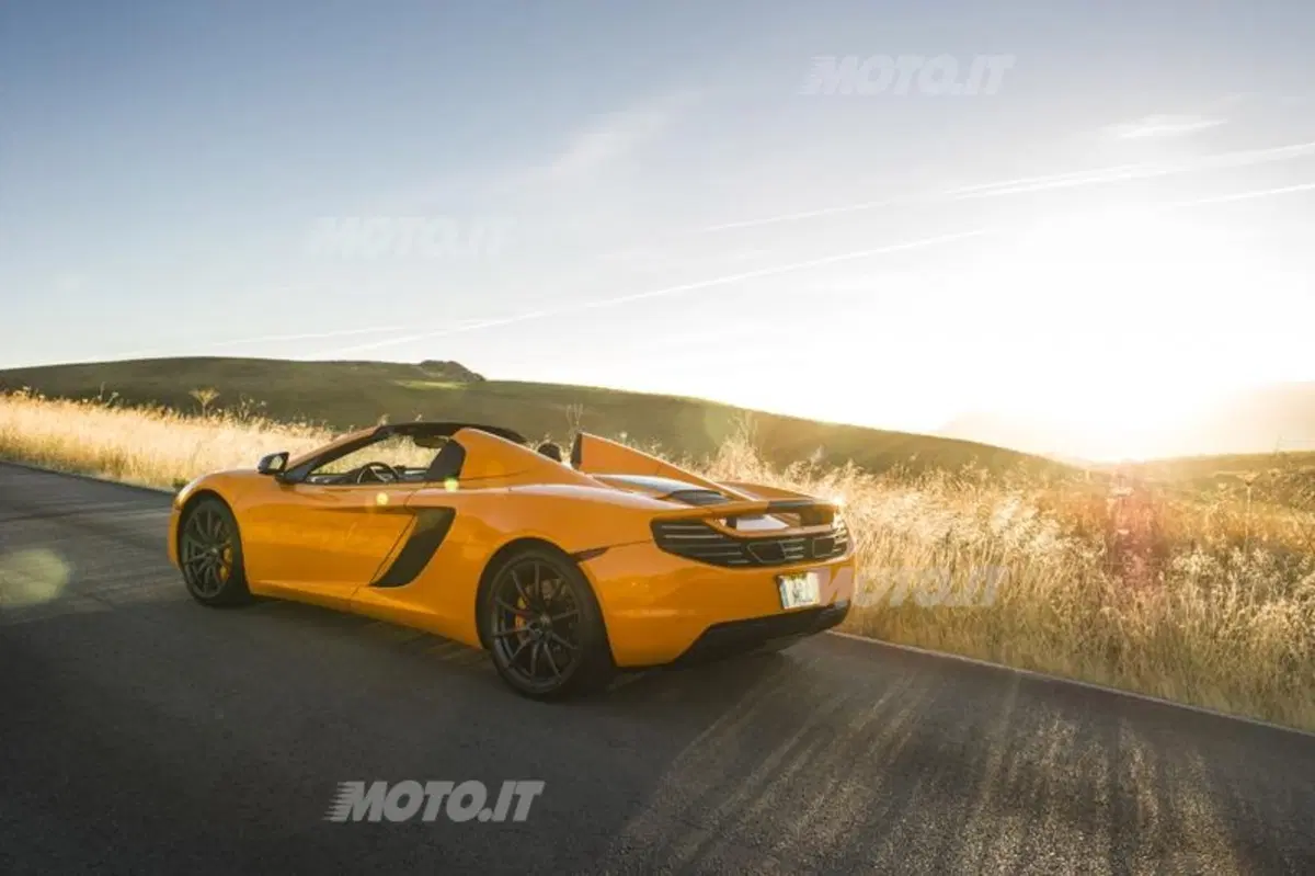 McLaren 12C Spider (28)