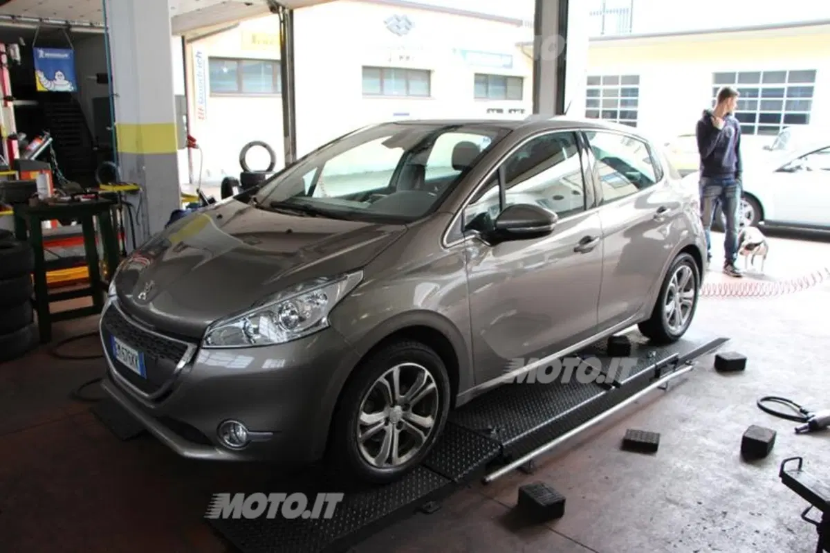 Michelin Alpin A4: ecco come vanno sulla Peugeot 208 (19)
