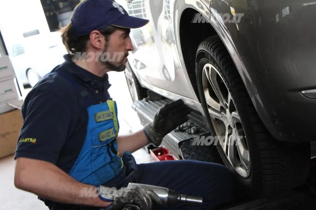 Michelin Alpin A4: ecco come vanno sulla Peugeot 208 (21)