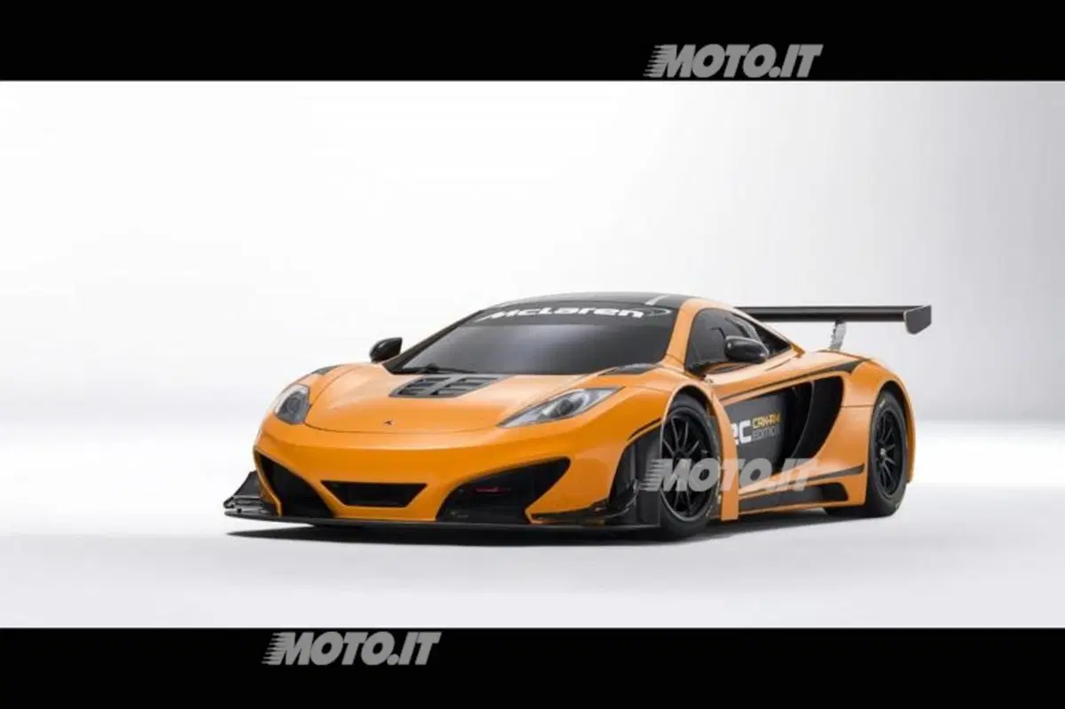 McLaren MP4-12C Can-Am Edition: in azione tra i cordoli in attesa di Goodwood (10)