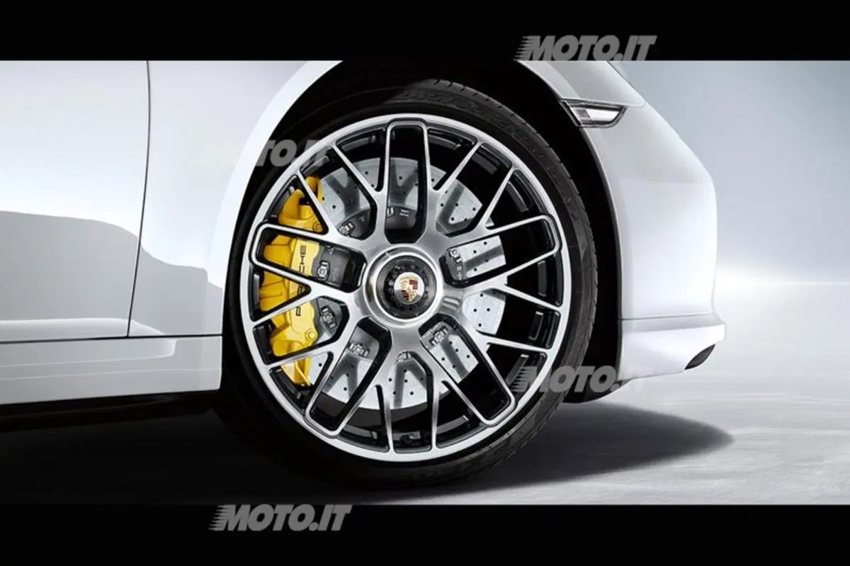 Porsche 911 Turbo e Turbo S: ecco la nuova generazione (57)