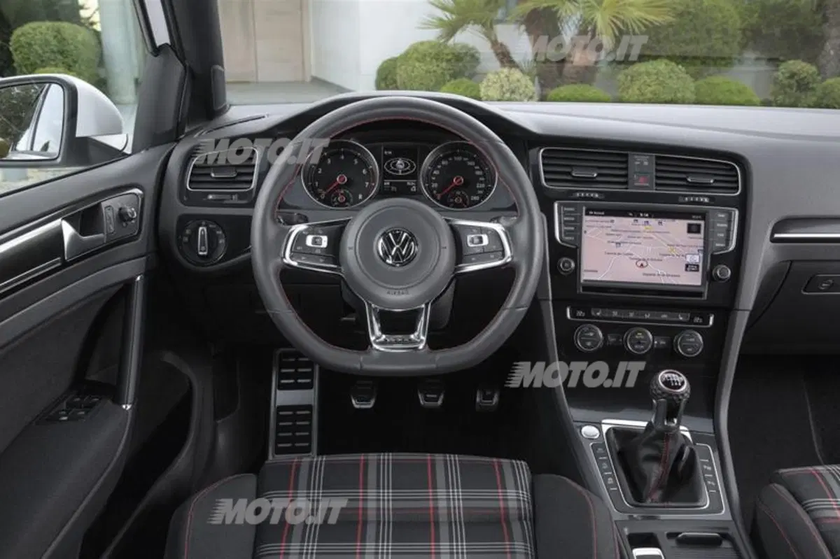Matthias Heming: «La nuova Volkswagen Golf GTI è la massima espressione del dinamismo» (5)