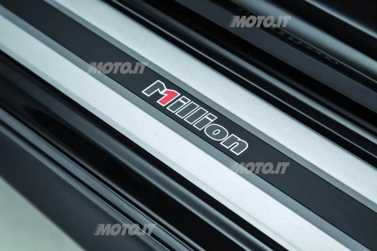 Volkswagen Scirocco Million Edition: edizione speciale per Cina e Germania (4)