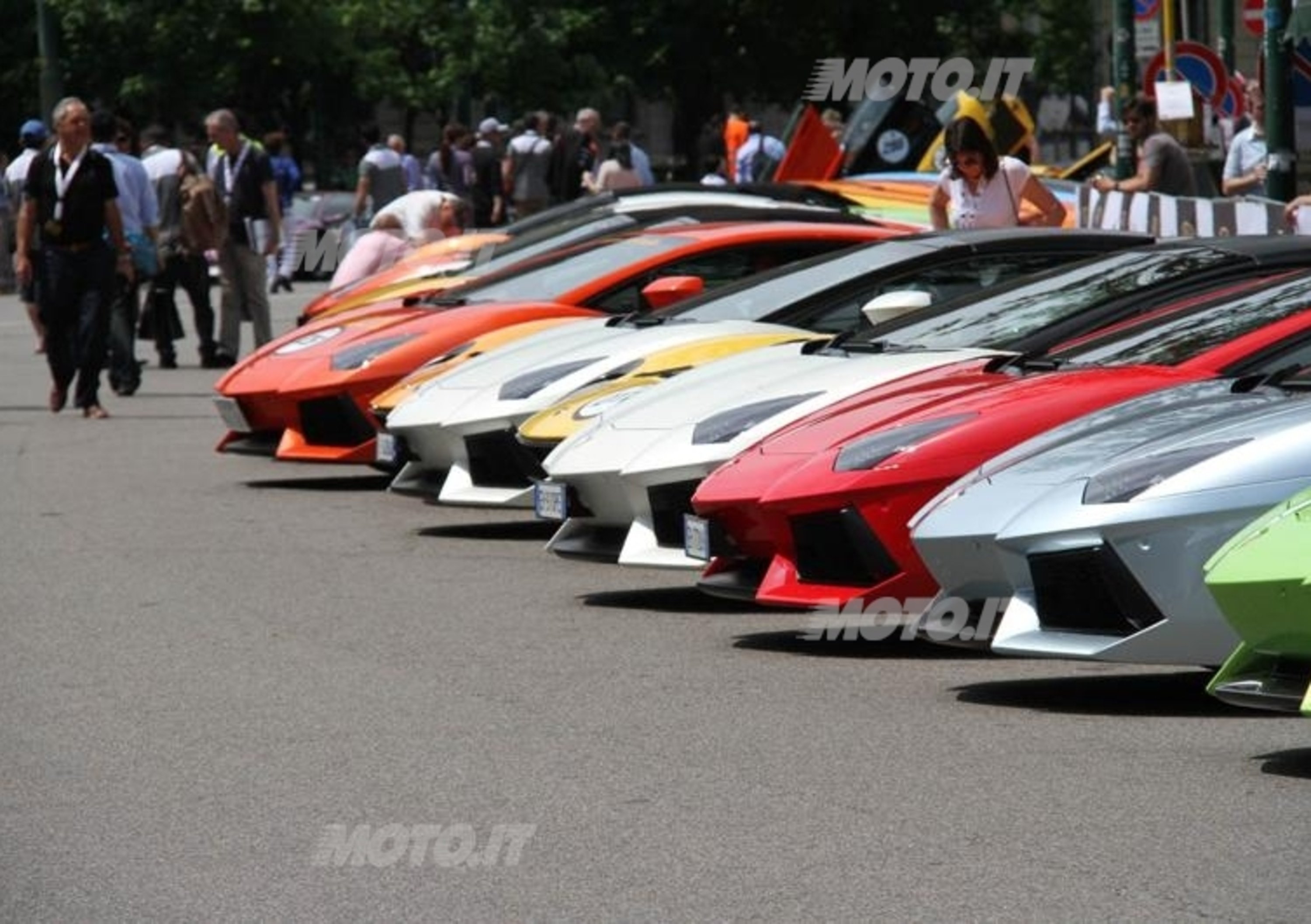 Lamborghini: tutto pronto per la partenza del Grande Giro da Milano