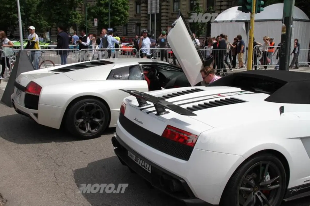 Lamborghini: tutto pronto per la partenza del Grande Giro da Milano (7)