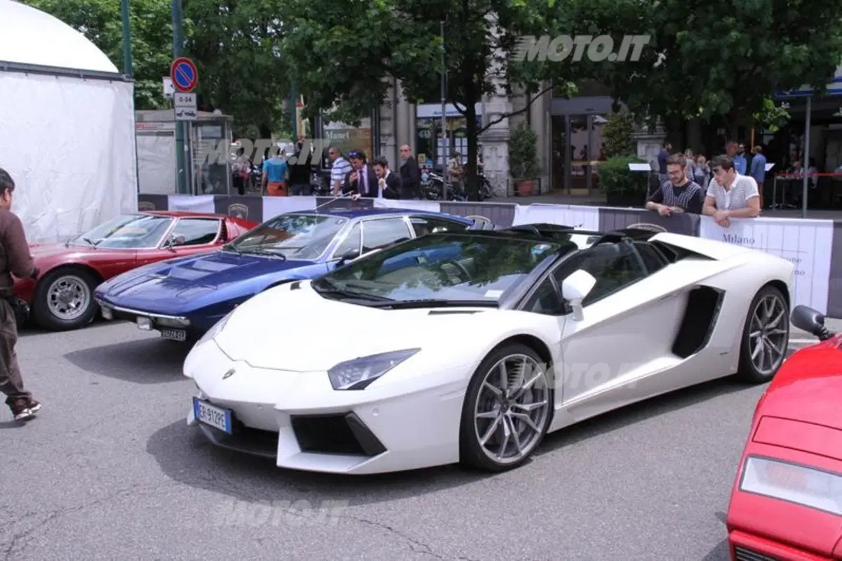 Lamborghini: tutto pronto per la partenza del Grande Giro da Milano (27)