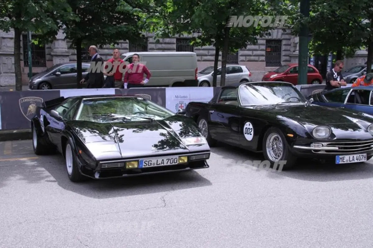Lamborghini: tutto pronto per la partenza del Grande Giro da Milano (46)