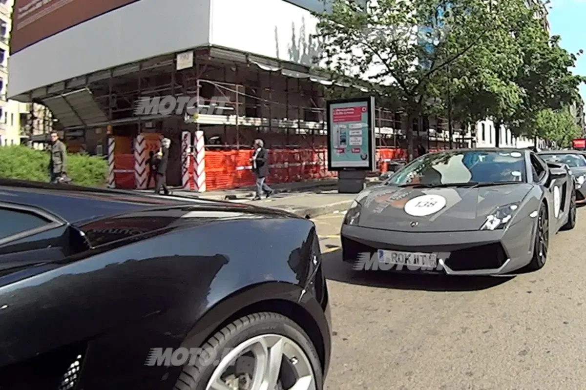 Grande Giro Lamborghini: il video della partenza da Milano. Che sound! (8)