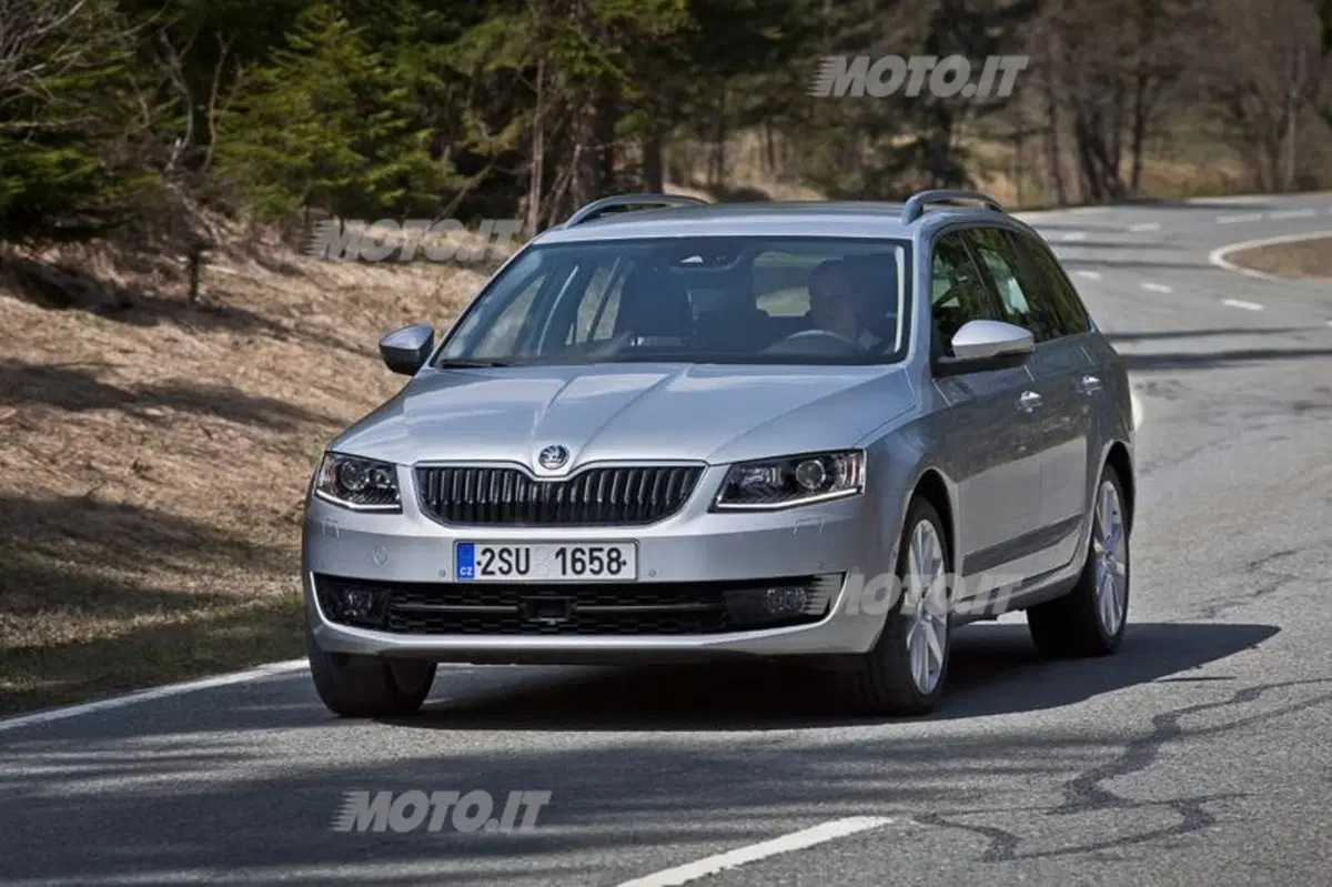 Skoda Octavia Wagon e Octavia Wagon 4x4 (21)