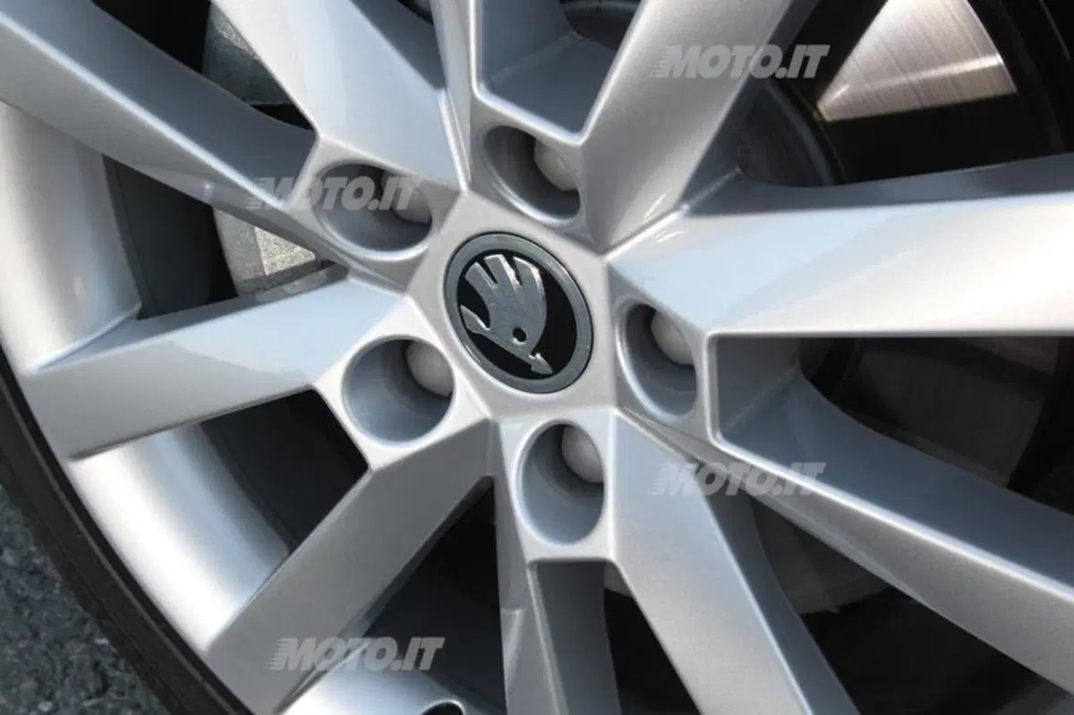 Skoda Octavia Wagon e Octavia Wagon 4x4 (49)