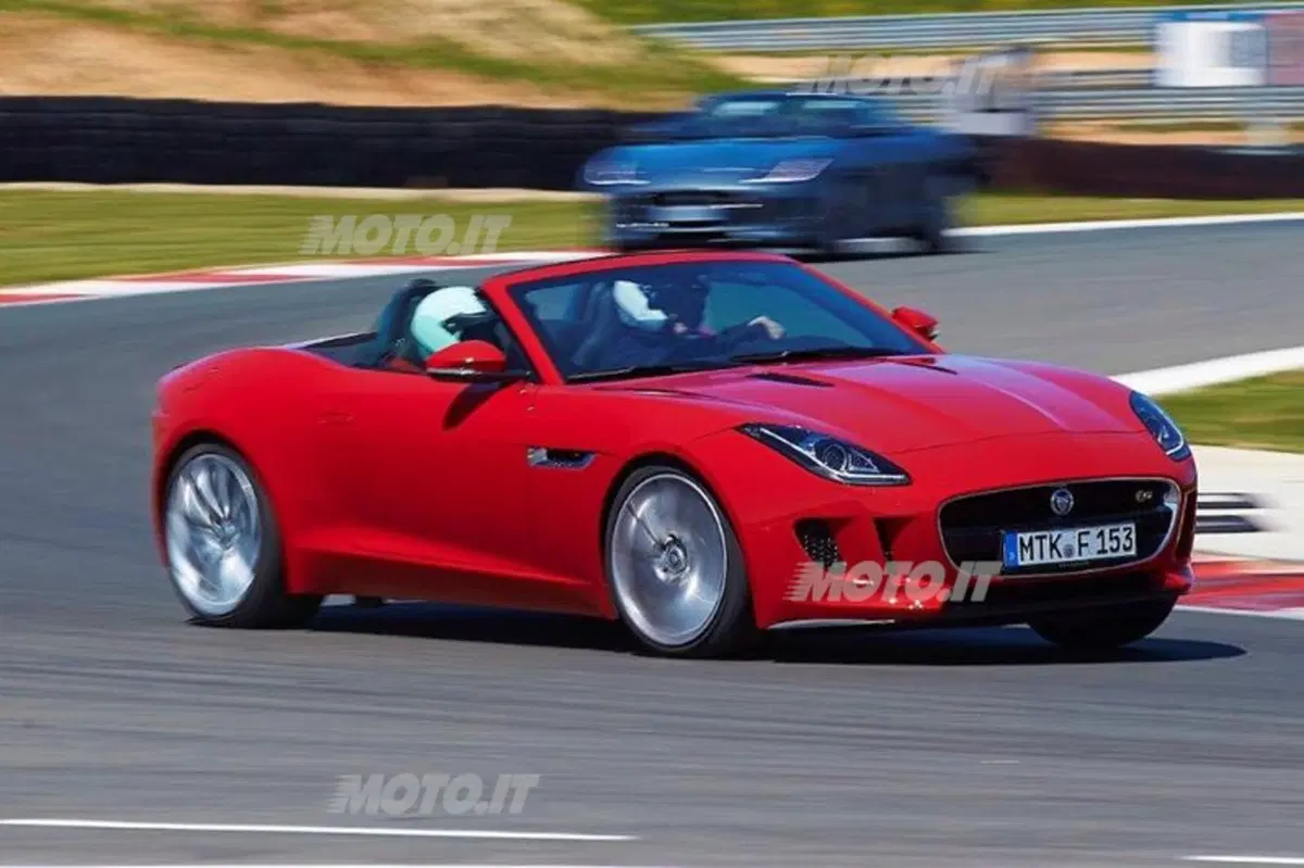 Jaguar F-Type: la nostra video-prova in pista