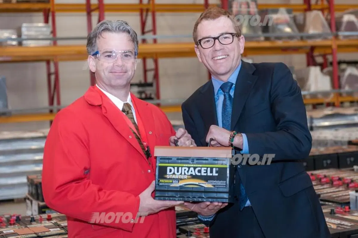 Duracell entra nel mondo delle batterie per autoveicoli (8)