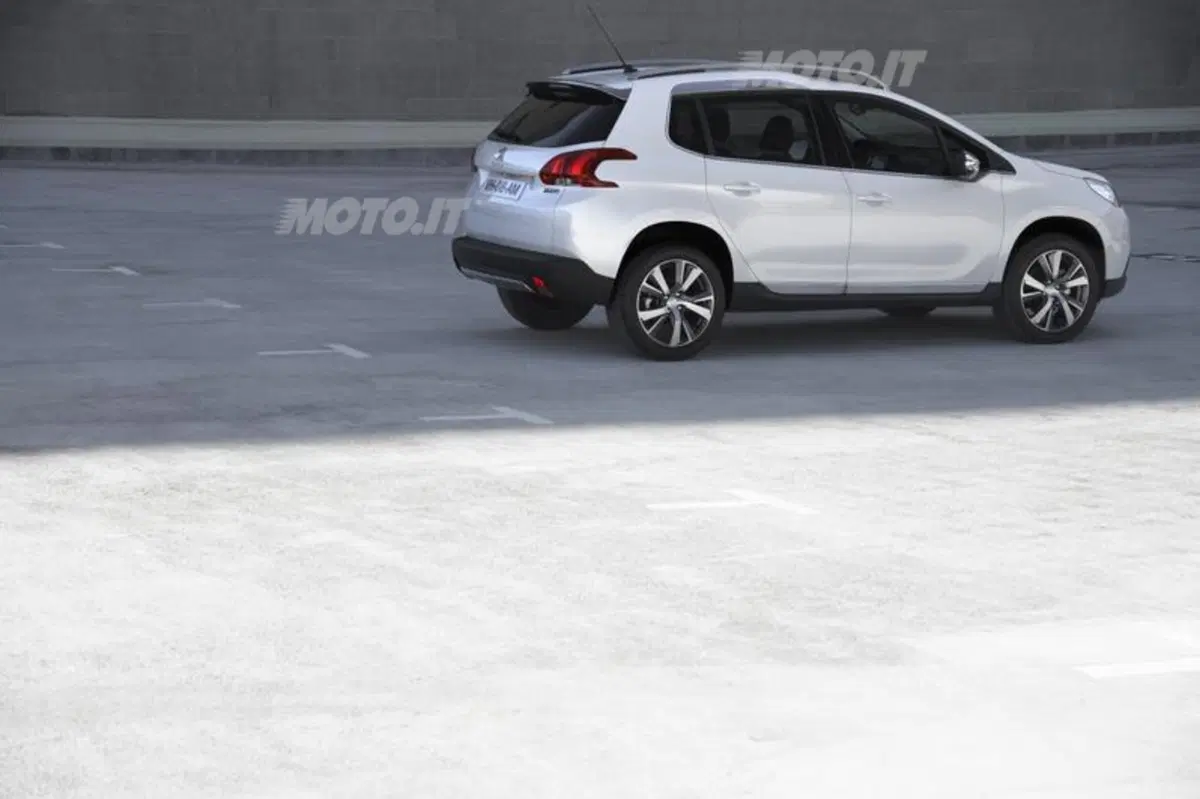 Peugeot 2008 (16)