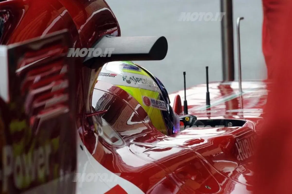 F1 GP Spagna: Vettel comanda la seconda sessione di libere (18)