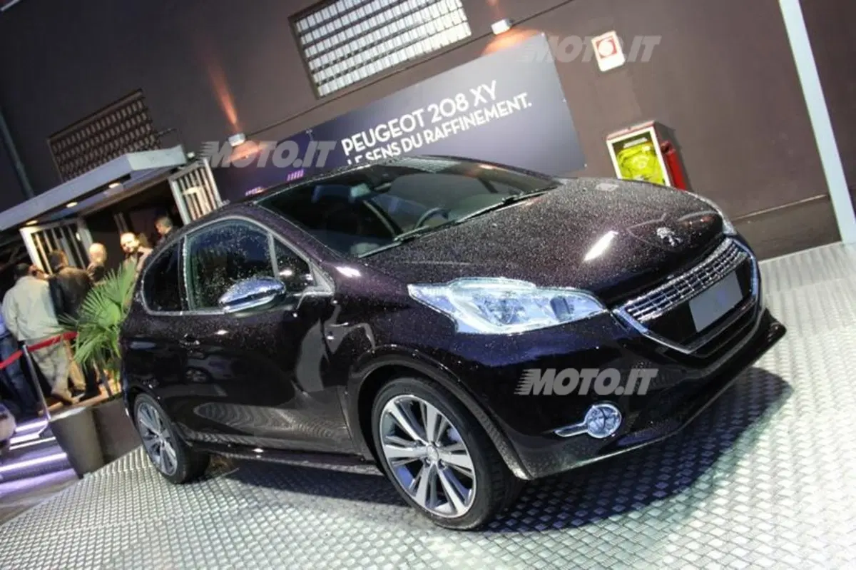 Peugeot 208 XY: presentata a Milano