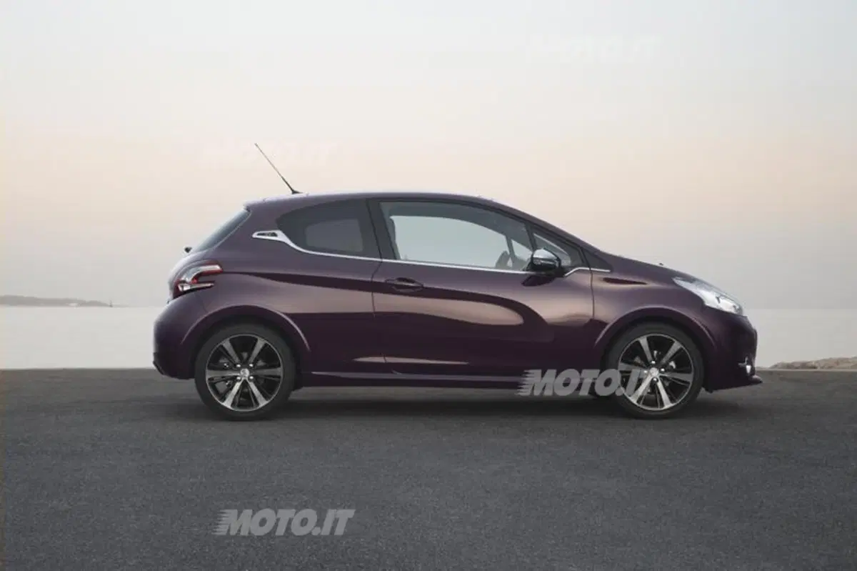 Peugeot 208 XY: presentata a Milano (23)