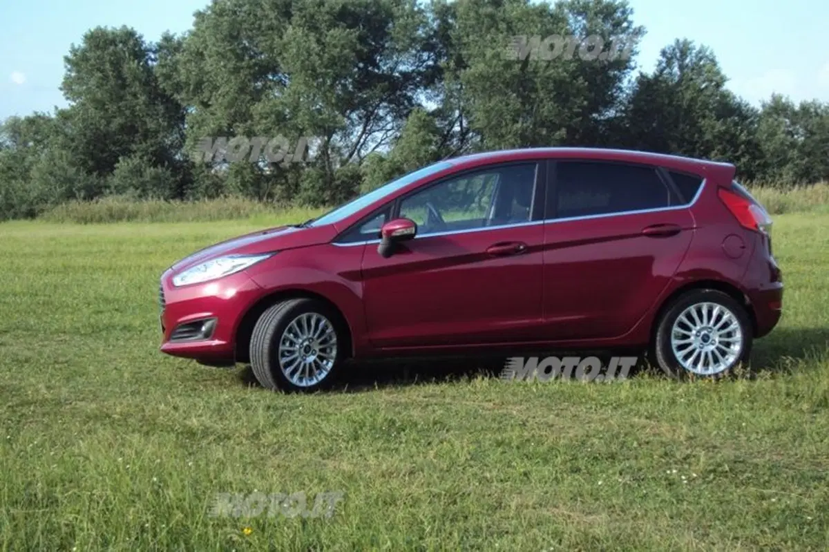 Ford Fiesta Econetic (15)