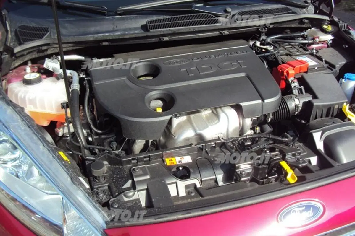 Ford Fiesta Econetic (21)