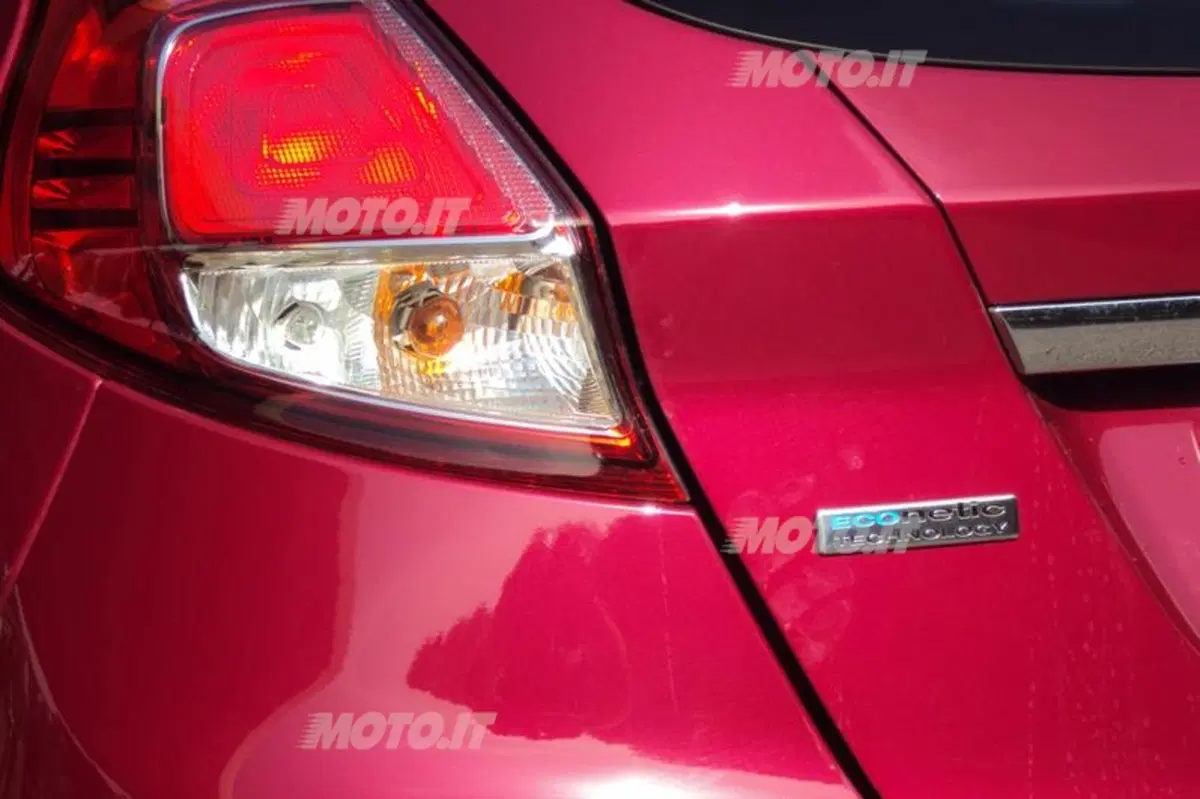 Ford Fiesta Econetic (25)