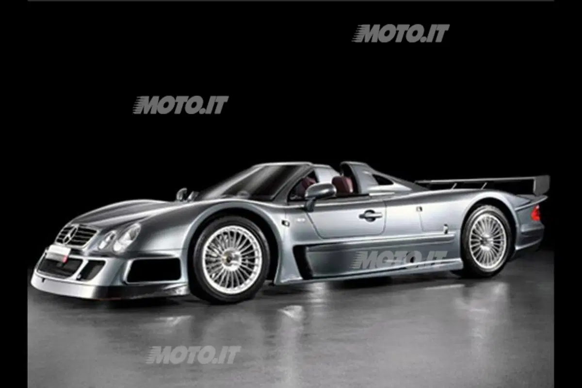 All’asta una rarissima Mercedes GTR Roadster da corsa (3)