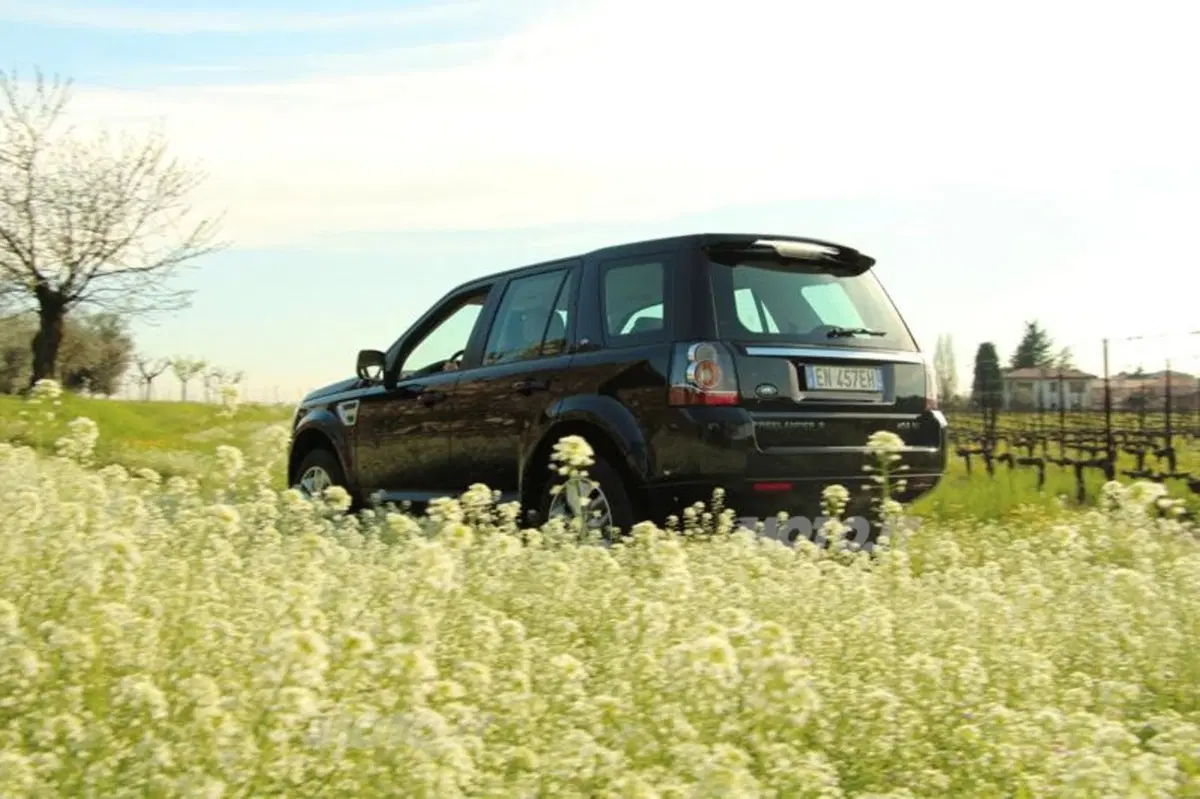 Land Rover Freelander 2 (7)