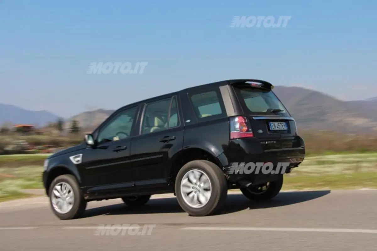Land Rover Freelander 2 (9)
