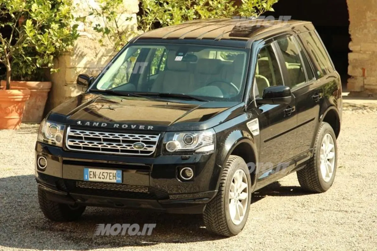 Land Rover Freelander 2 (21)