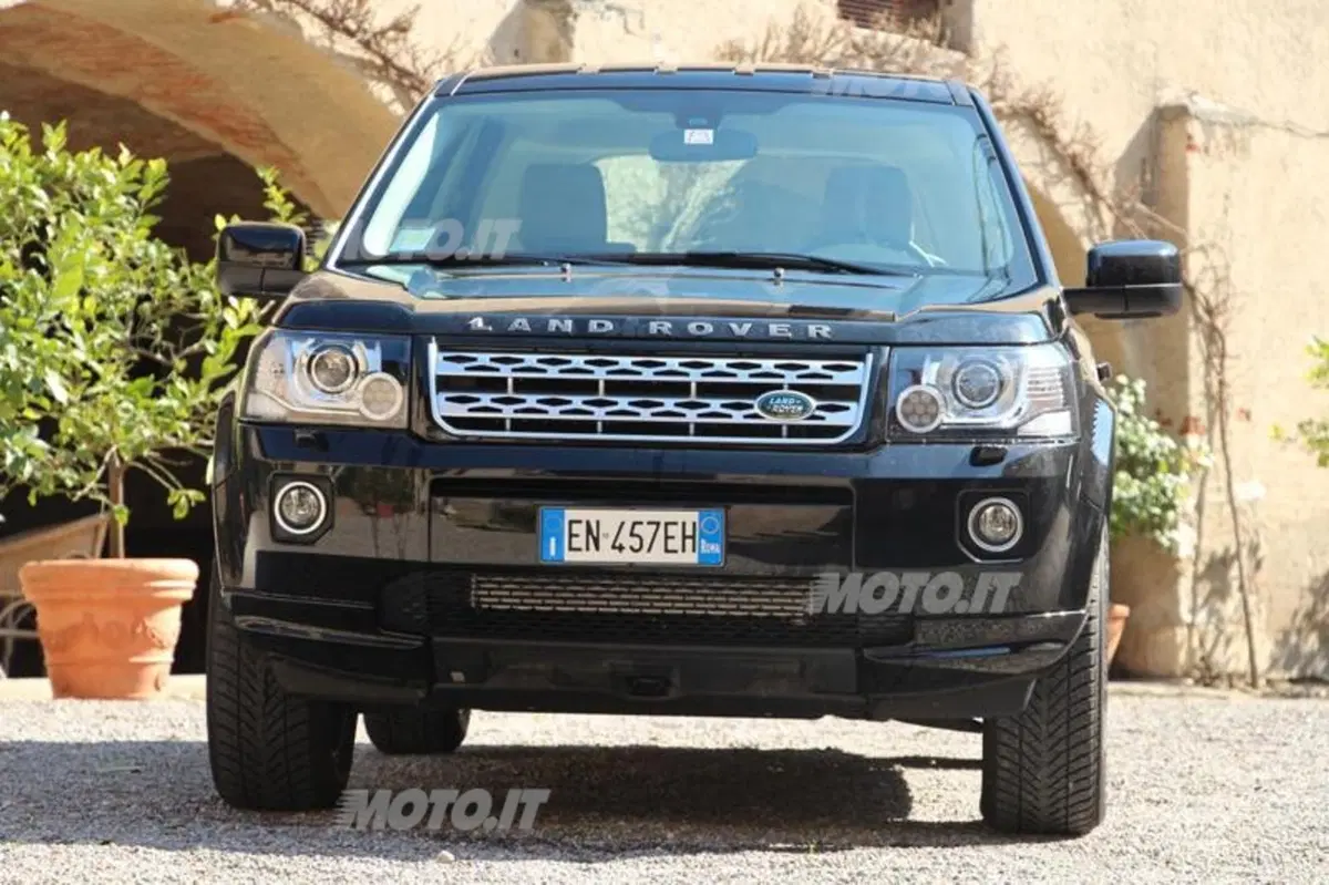 Land Rover Freelander 2 (24)