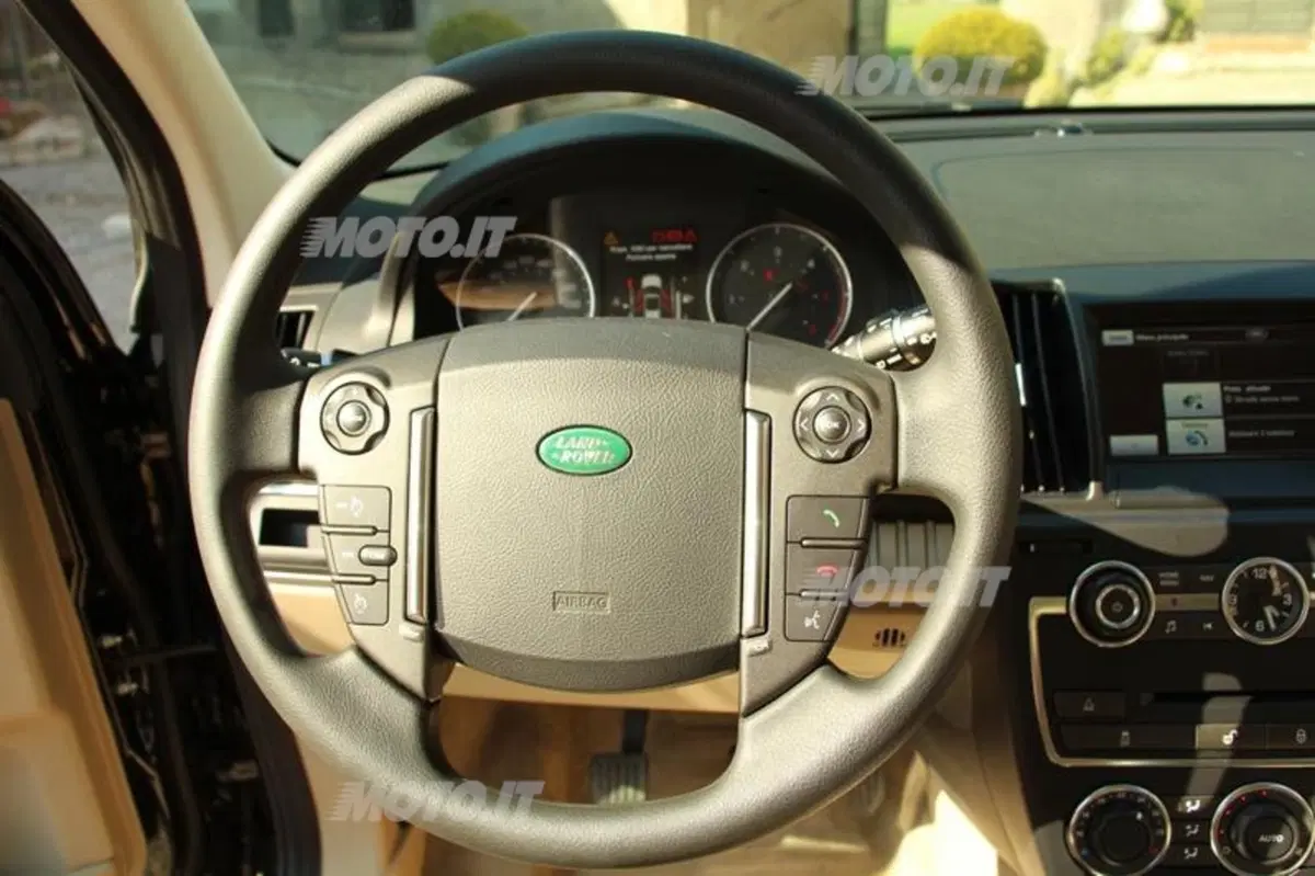 Land Rover Freelander 2 (31)