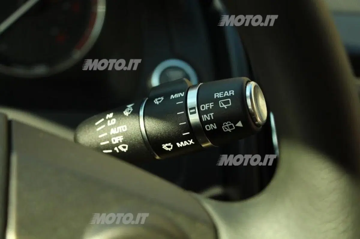 Land Rover Freelander 2 (32)