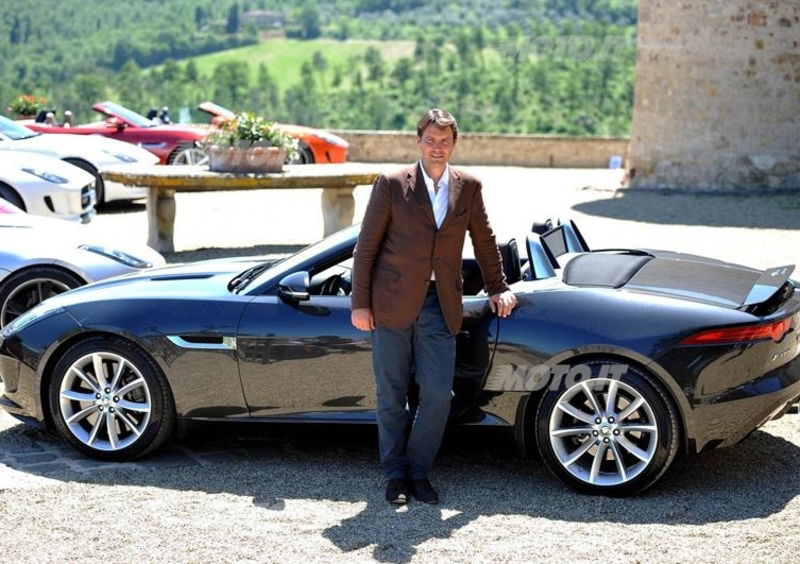 Jaguar F-Type: Salvatore Ferragamo scelto come ambasciatore per l&#039;Italia