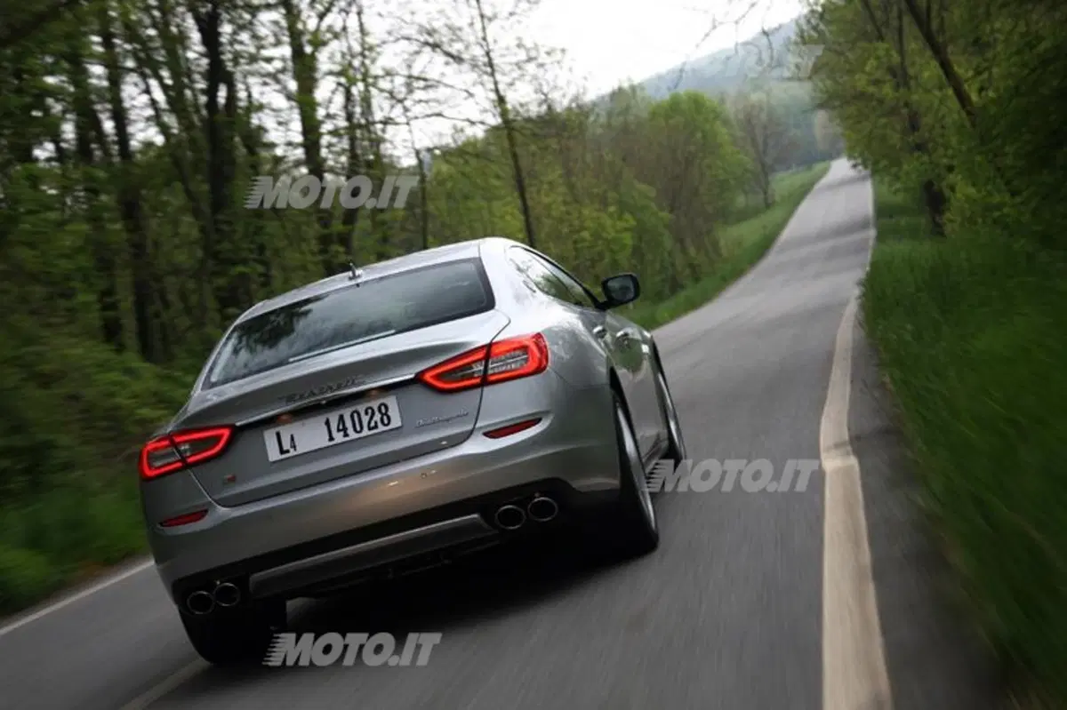 Maserati Quattroporte S (11)