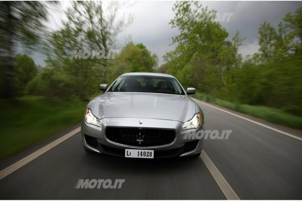 Maserati Quattroporte S (14)
