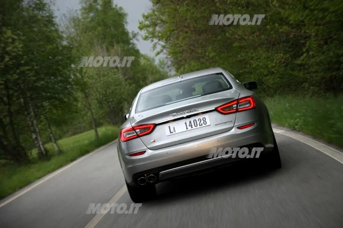 Maserati Quattroporte S (15)