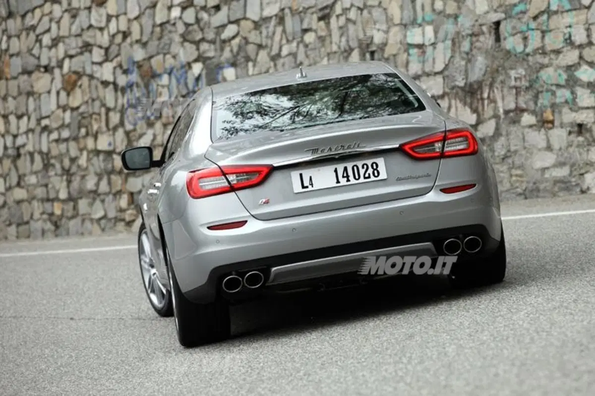 Maserati Quattroporte S (20)
