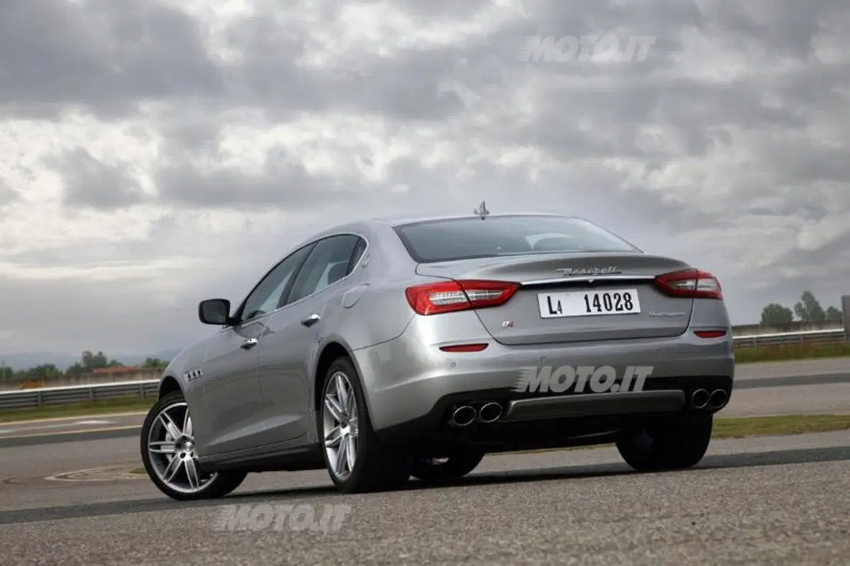 Maserati Quattroporte S (26)