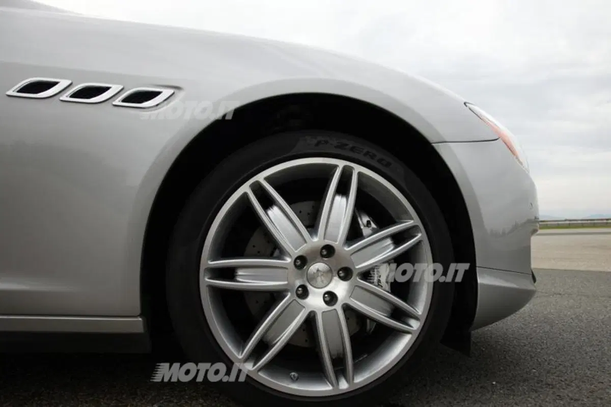 Maserati Quattroporte S (38)