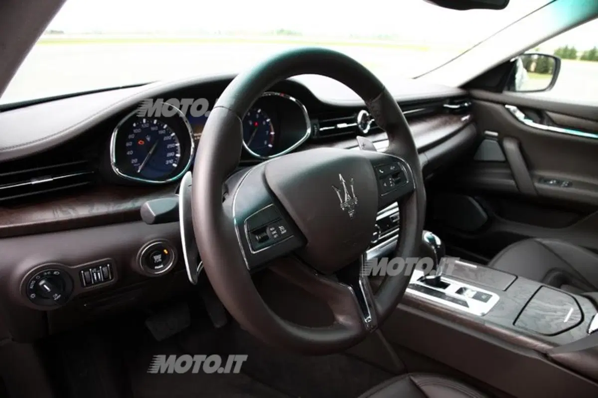 Maserati Quattroporte S (54)