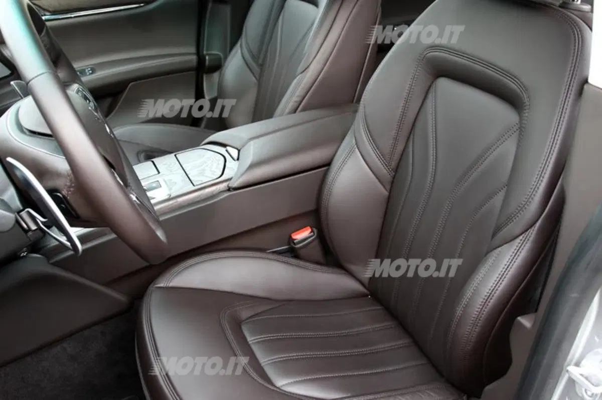 Maserati Quattroporte S (55)