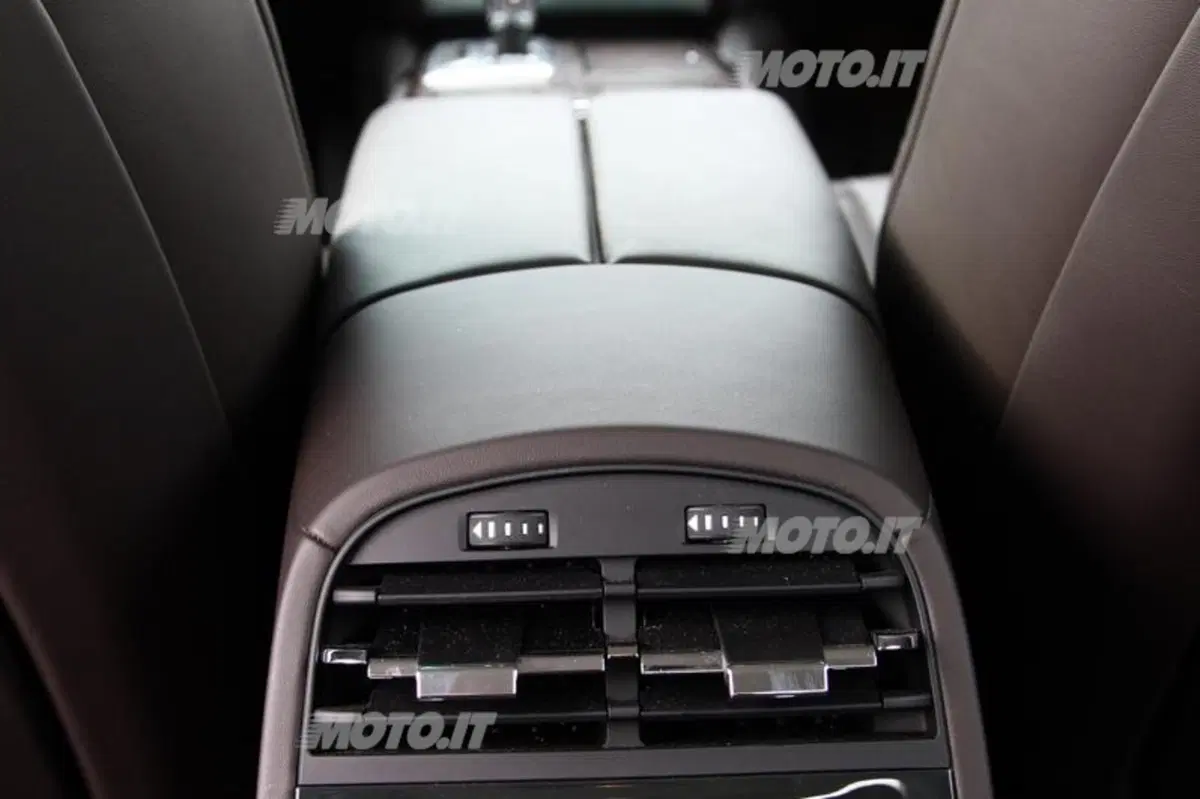 Maserati Quattroporte S (75)