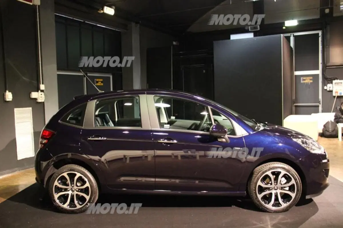 Massimo Borio: «La Citroen C3 ora ha un nuovo look, ma anche motori più potenti ed efficienti» (2)