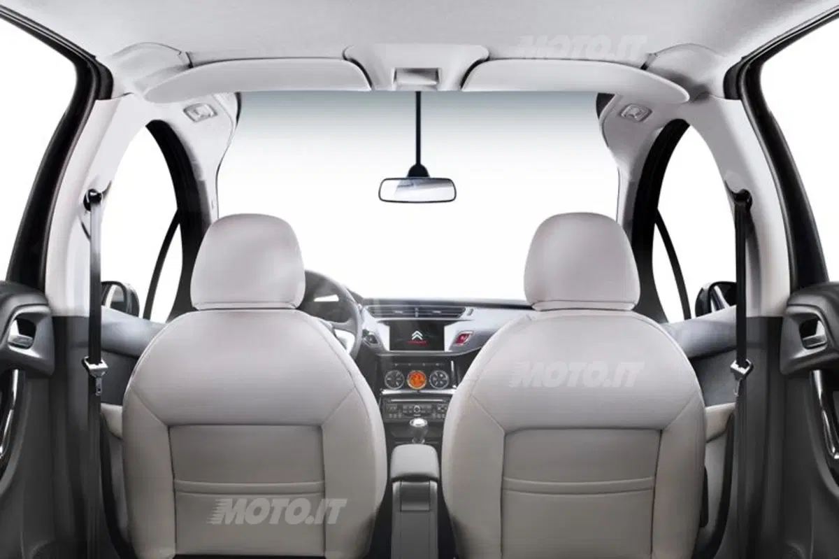 Massimo Borio: «La Citroen C3 ora ha un nuovo look, ma anche motori più potenti ed efficienti» (30)
