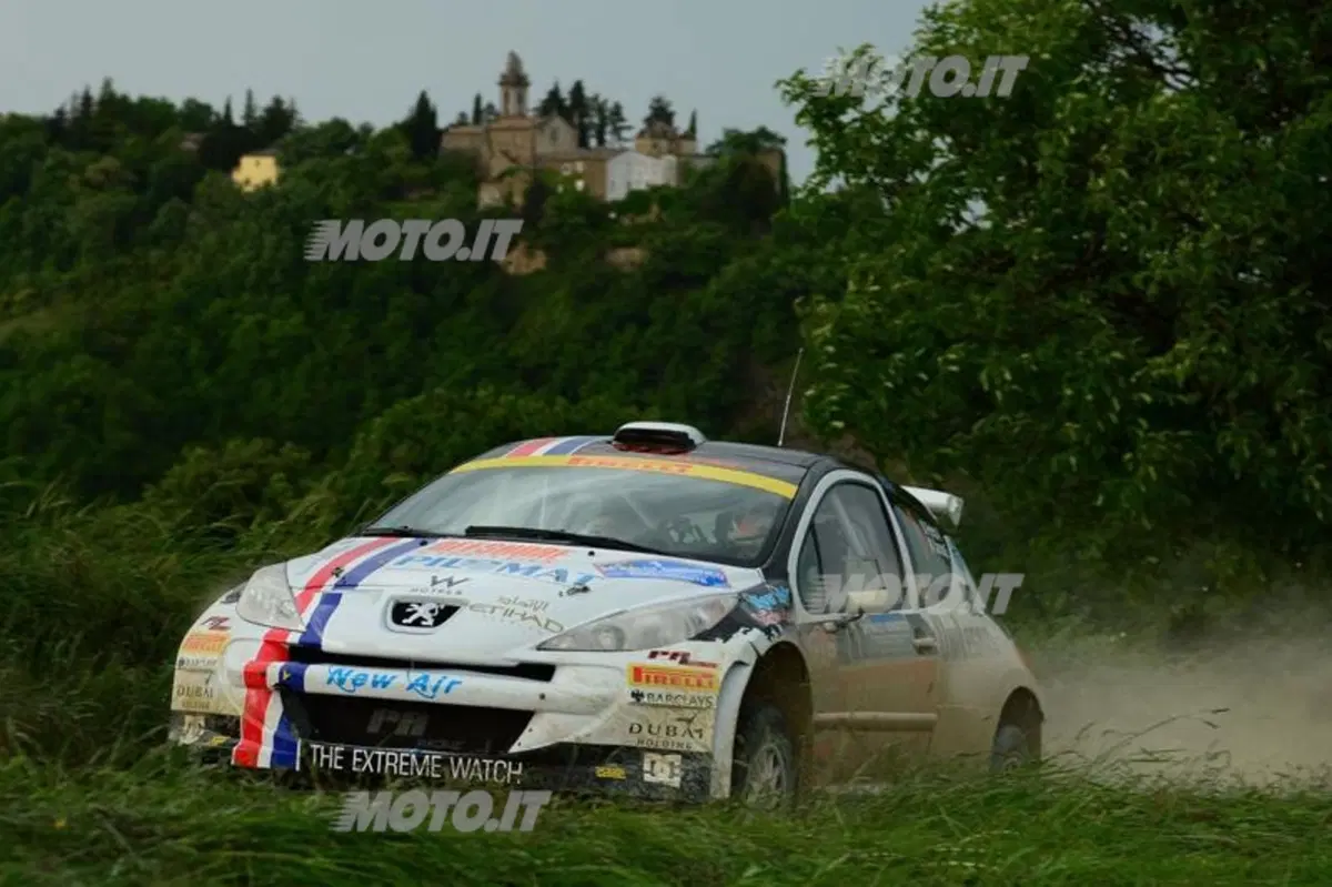CIR 2013. Rally Adriatico. Umberto Scandola “Extra… Terrestre” nel prologo-spettacolo (9)