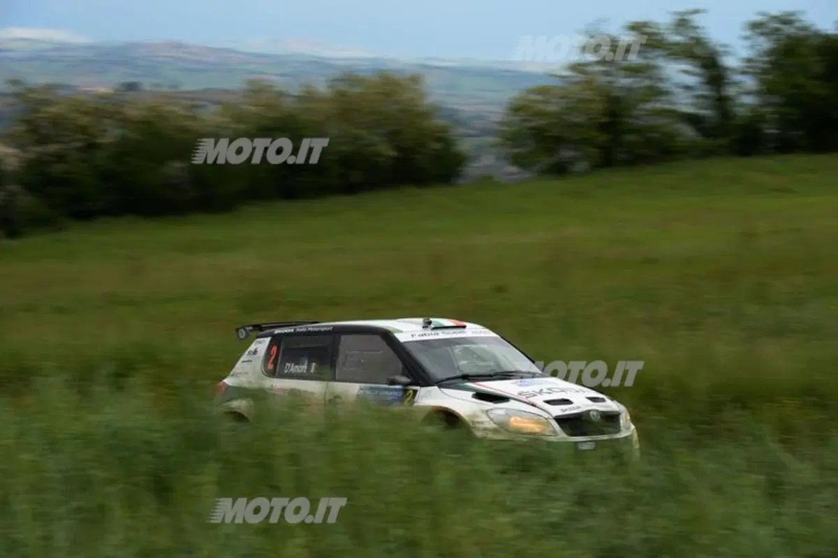 CIR 2013. Rally Adriatico. Umberto Scandola “Extra… Terrestre” nel prologo-spettacolo (17)